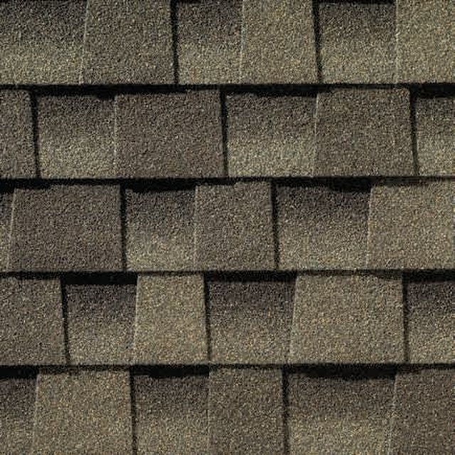 GAF Timberline HDZ shingle in Weathered Wood